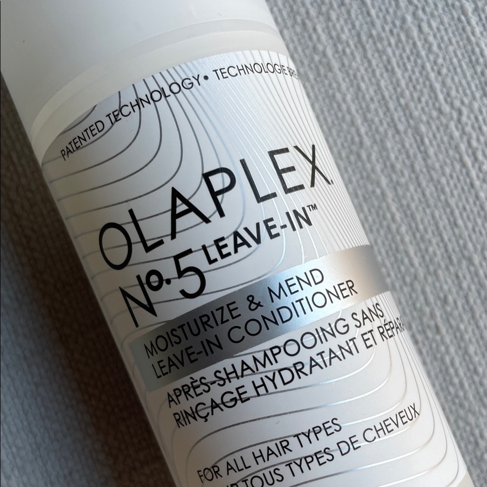 OLAPLEX No.5 Moisture & Mend leave-in Conditioner